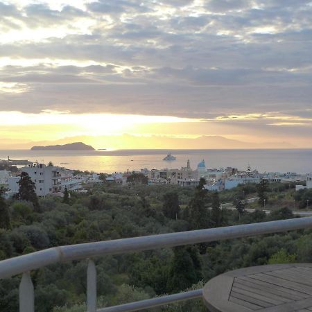 Wide-View & Quiet Apartment Chania Hanya Dış mekan fotoğraf